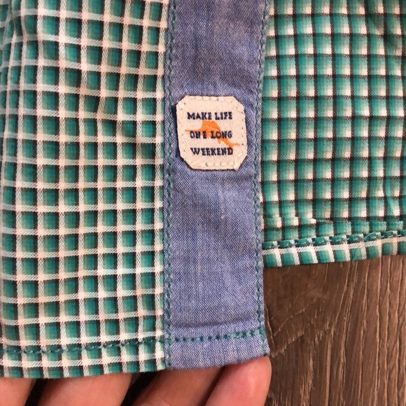 Like new! - TOMMY BAHAMA Jeans 100% Coton Island Modern Fit Button Down - Picture 6 of 8